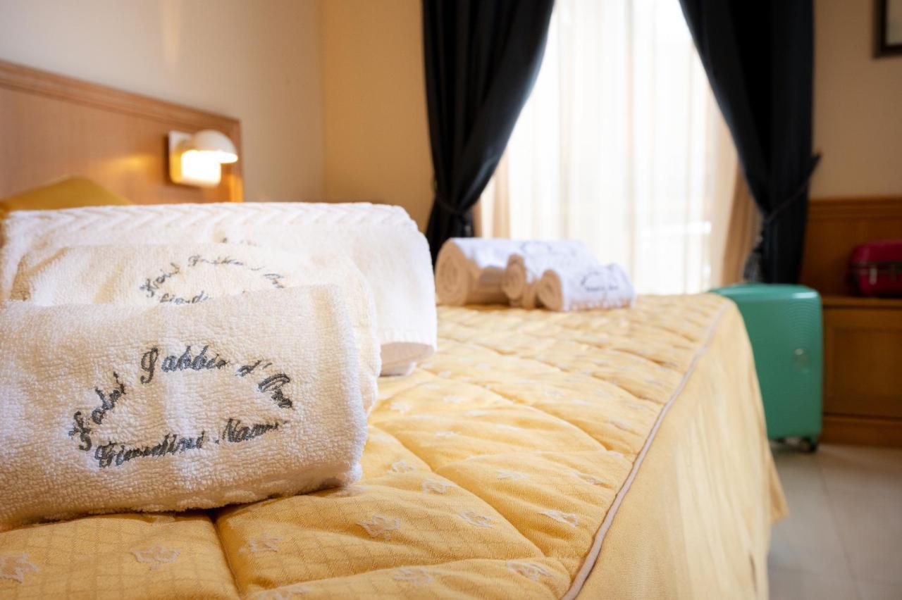 גיארדיני נאקסוס Hotel Sabbie D'Oro מראה חיצוני תמונה