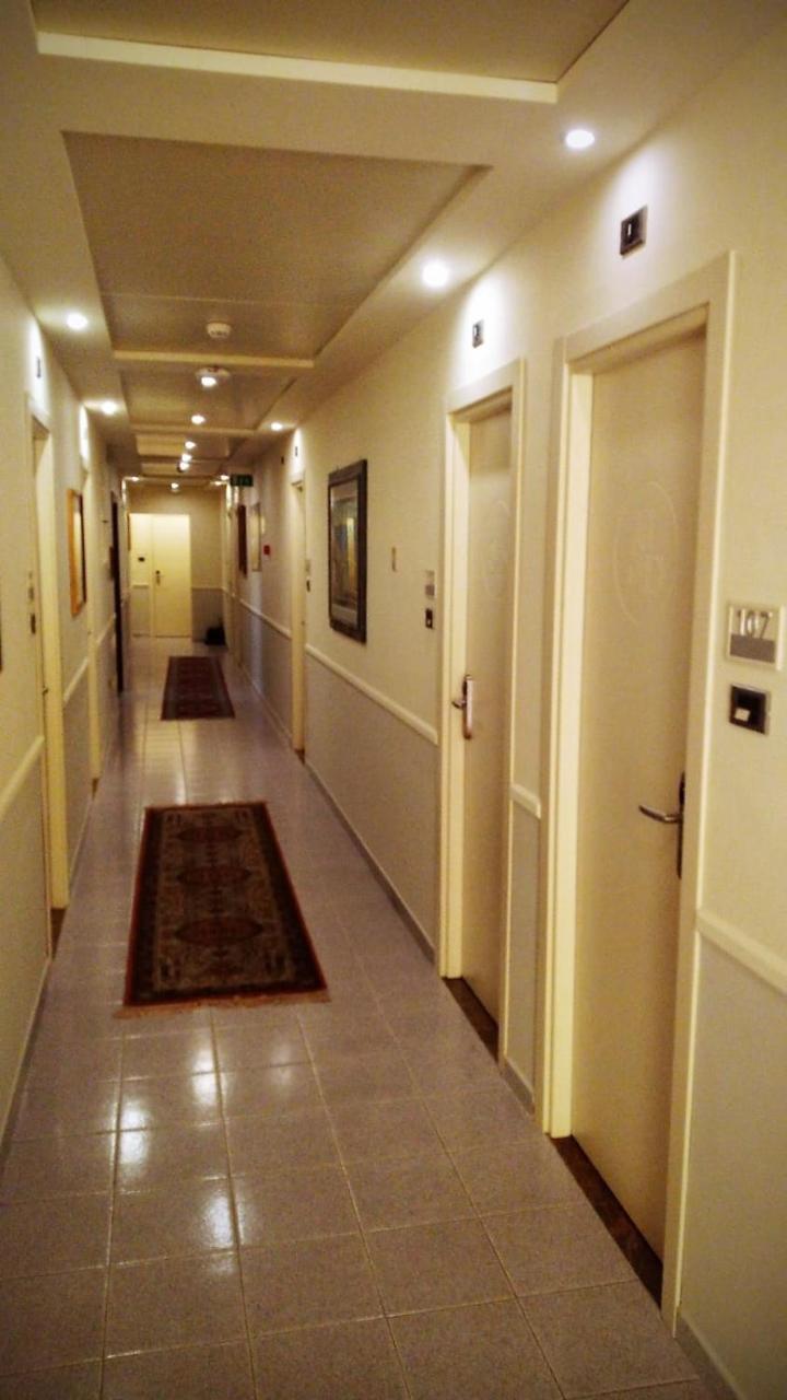 גיארדיני נאקסוס Hotel Sabbie D'Oro מראה חיצוני תמונה